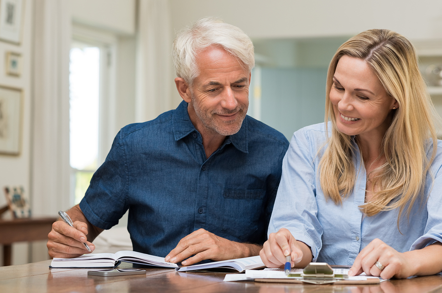 Auburn Precious Metals IRA & Investing Company bigstock Mature couple doing family fin 141353021 1